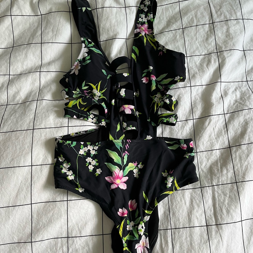 floral strappy one piece tinibikini